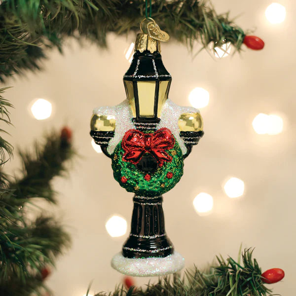 Christmas Lamp Post Ornament  Old World Christmas   