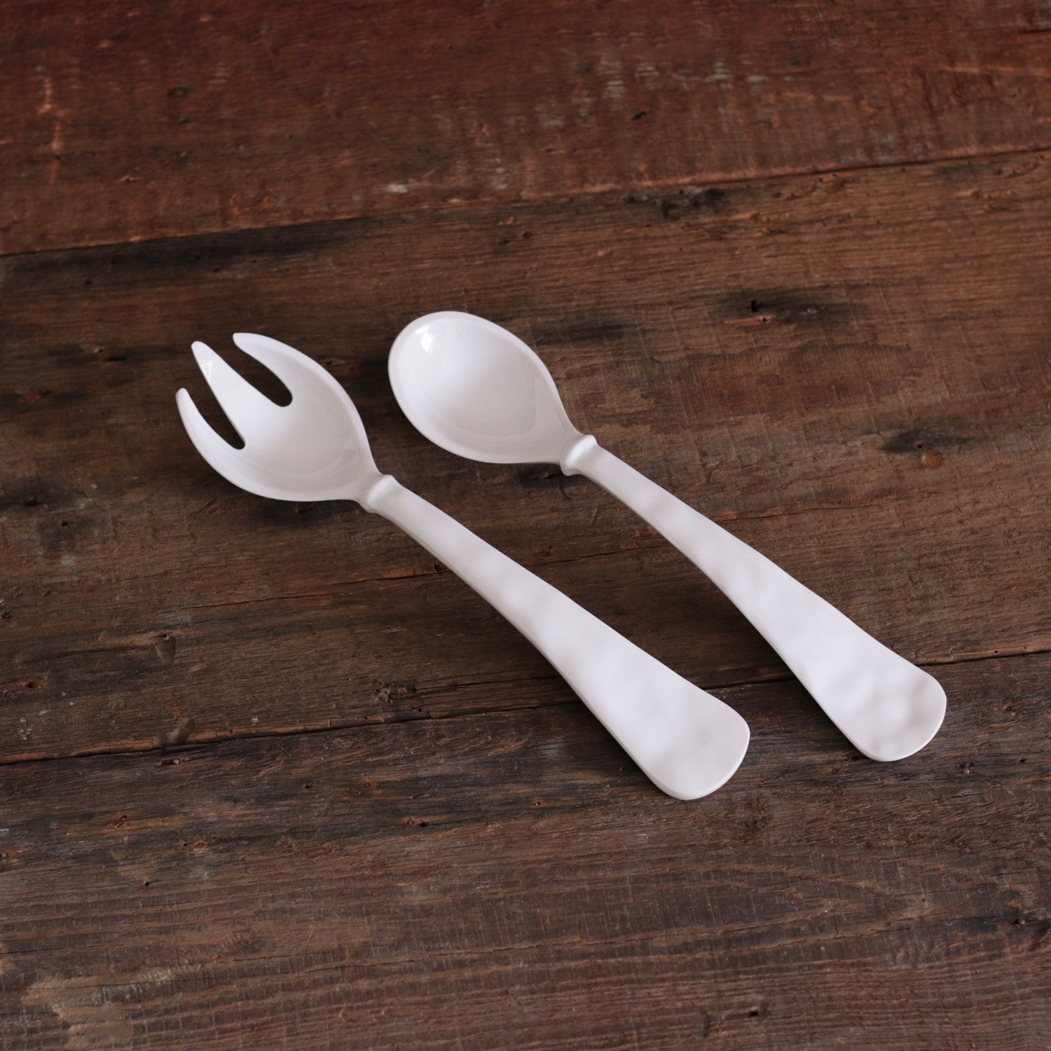 VIDA Havana salad servers (lg) white Melamine Beatriz Ball   