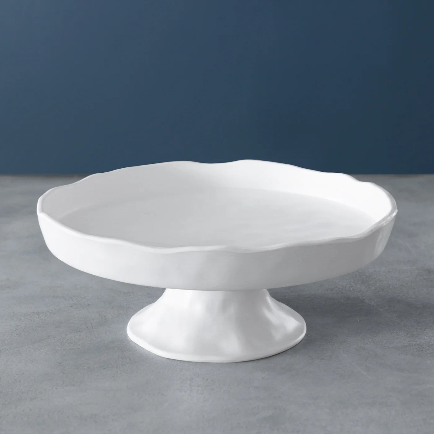 VIDA Nube Round Pedestal Cake Plate  Beatriz Ball   