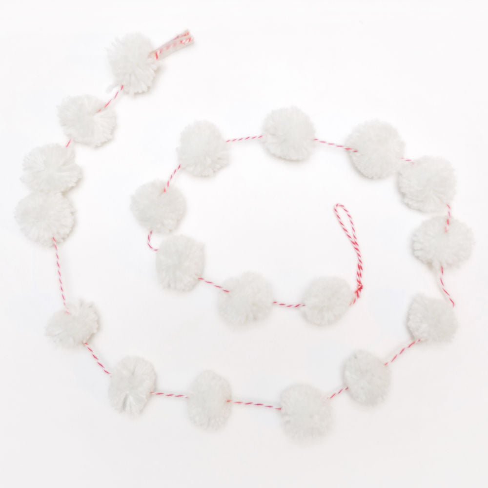 Pom Pom Garland White/Red Adams Christmas Adams & Co.   