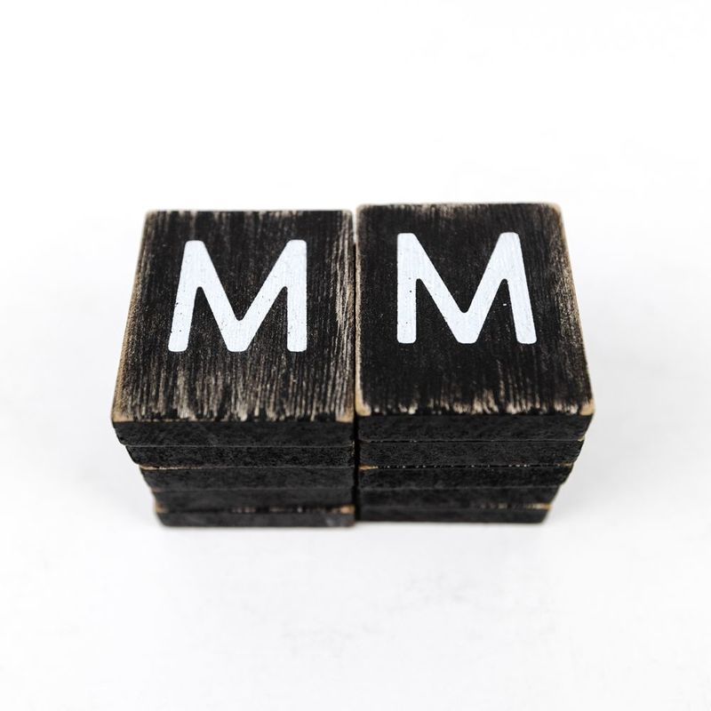 Extra Letters (M) Black/White Adams Ledgie Adams & Co.   