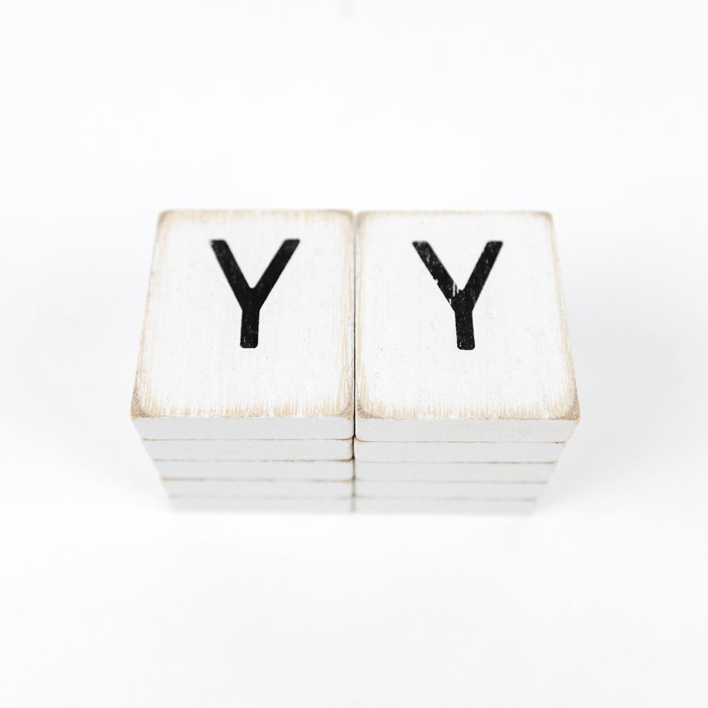 Extra Letters (Y) White/Black Adams Ledgie Adams & Co.   